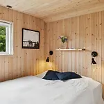 5 Star Holiday Home In Idestrup * Bøtø By