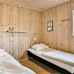 5 Star Holiday Home In Idestrup * Bøtø By