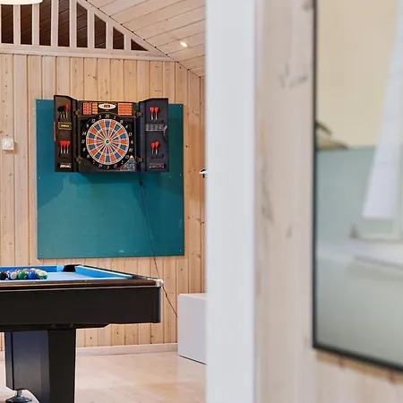 Luxury Pool Marielyst - By Traum Feriehus Bøtø By