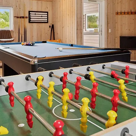 Luxury Pool Marielyst - By Traum Feriehus Bøtø By