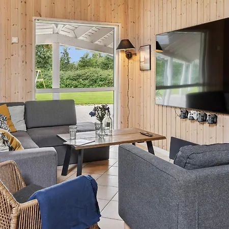 Luxury Pool Marielyst - By Traum Feriehus *