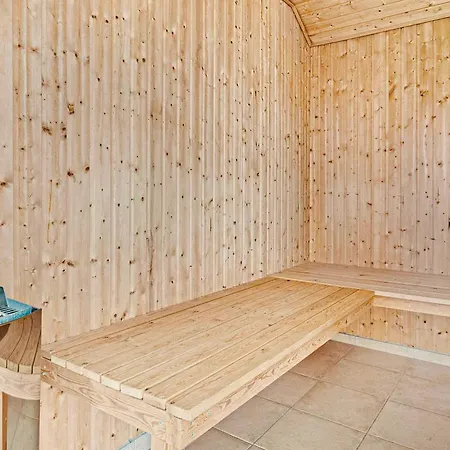 Luxury Pool Marielyst - By Traum Feriehus