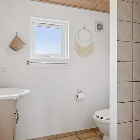 5 Star In Idestrup * Boto By